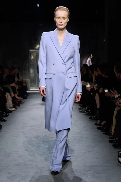 Look 41
